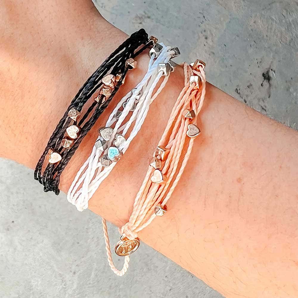 Bracelets – Abeille Bijoux