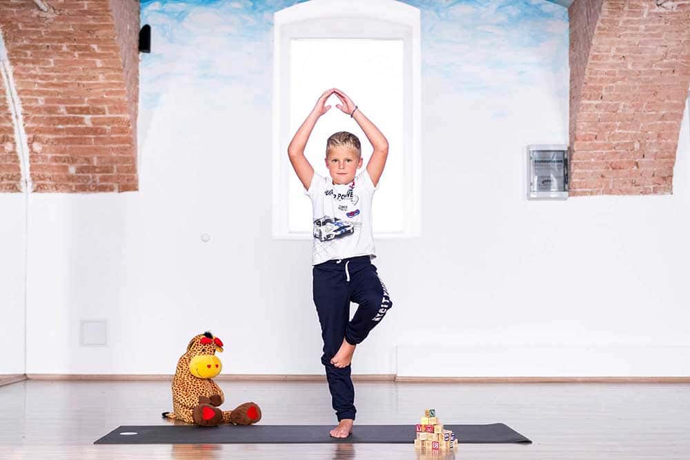 Yoga for Kids - Tree position