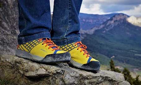 Boreal hiking shoes