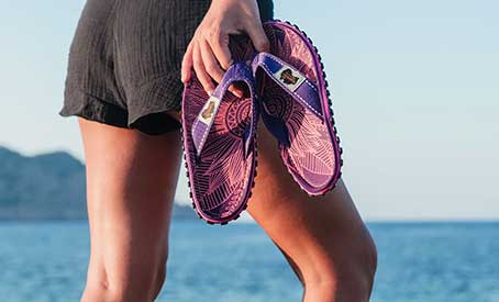 Comfortable flip flops Gumbies